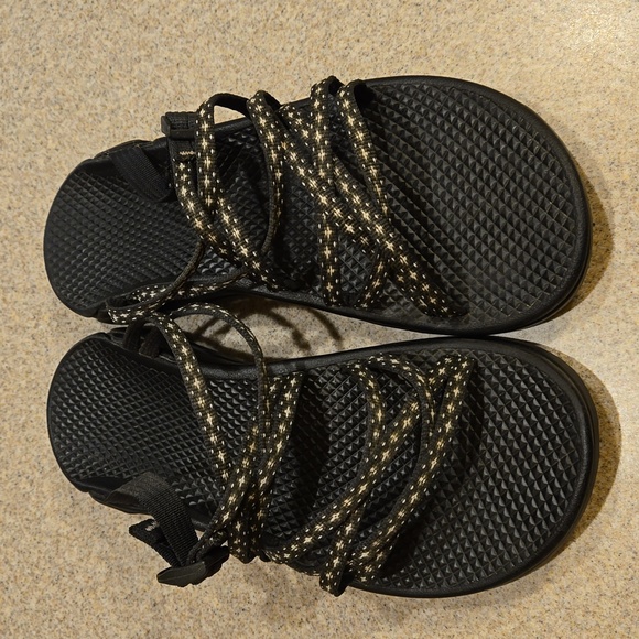 🤩Rare🤩Chaco Strappy Slide in Quito Night - Picture 4 of 7